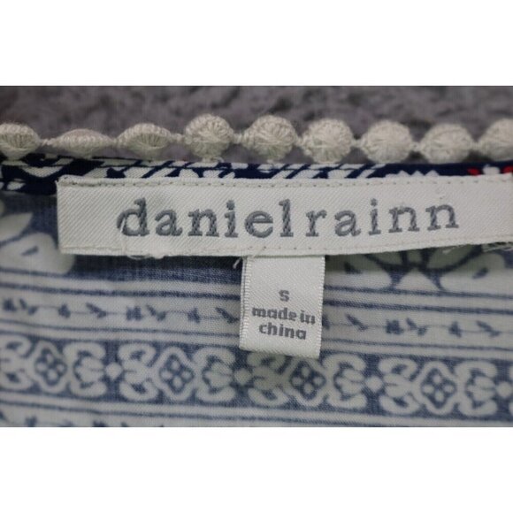 Daniel Rainn Long Sleeve Crochet Trim Keyhole Tassels Top-Small-Cottagecore - Picture 3 of 7